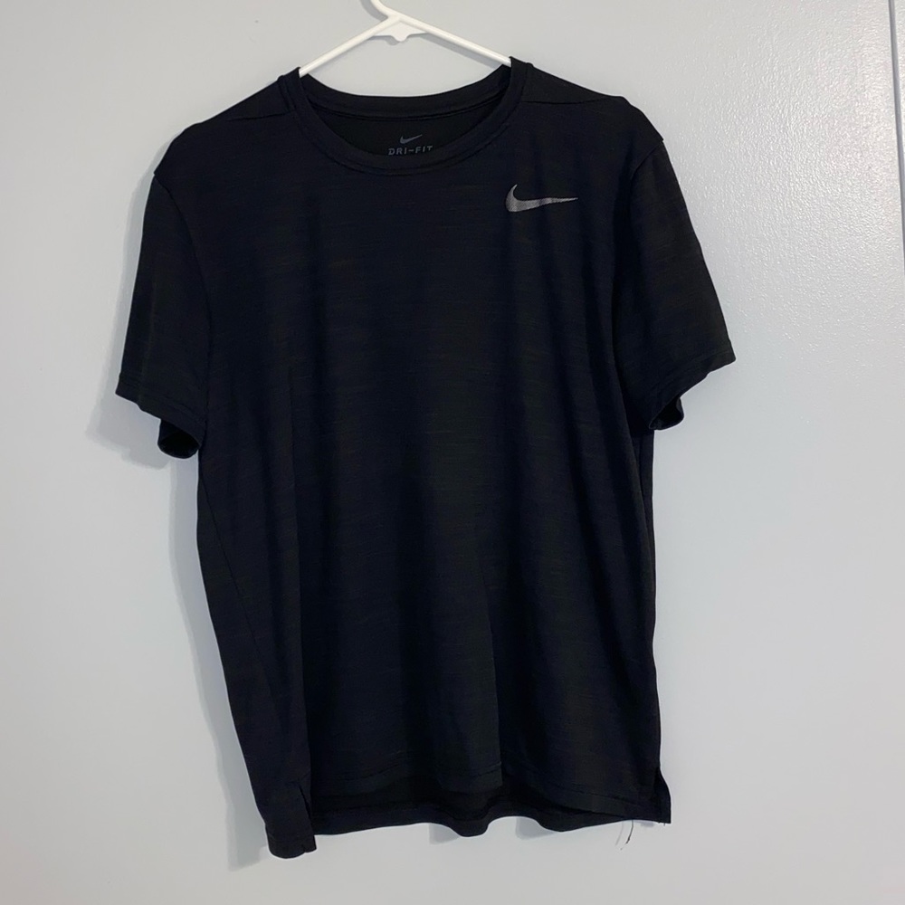 Nike t-shirt